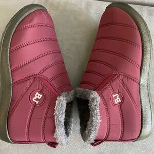 Burgundy Quilted Winter Boots size 10